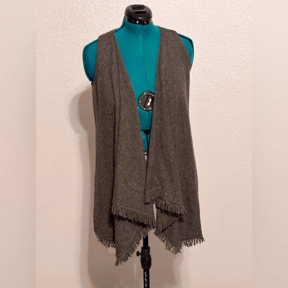 Minnie Rose Cashmere Gray Open Front Poncho
